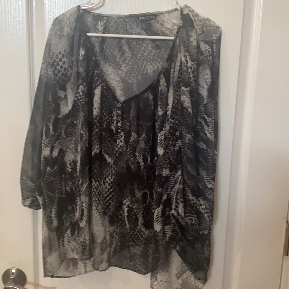 Express NWOT animal print top